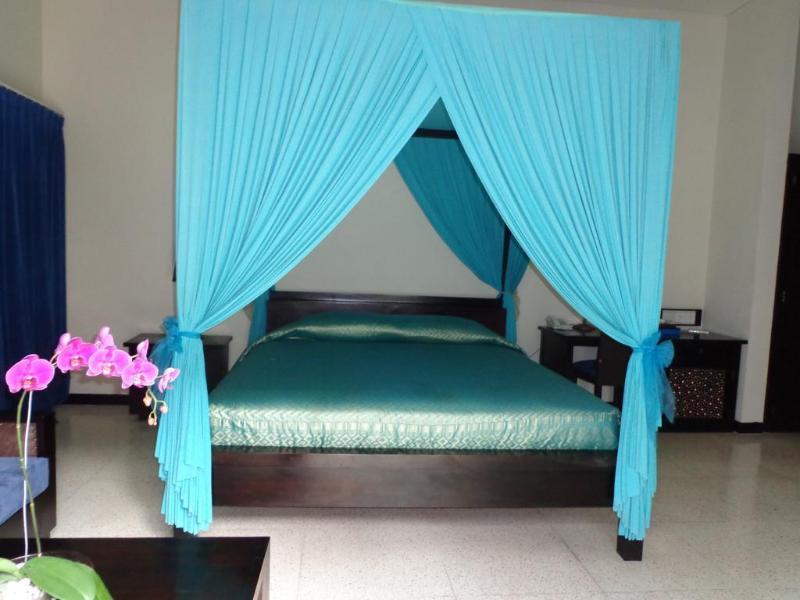 Villa Alam Warna Seminyak Esterno foto