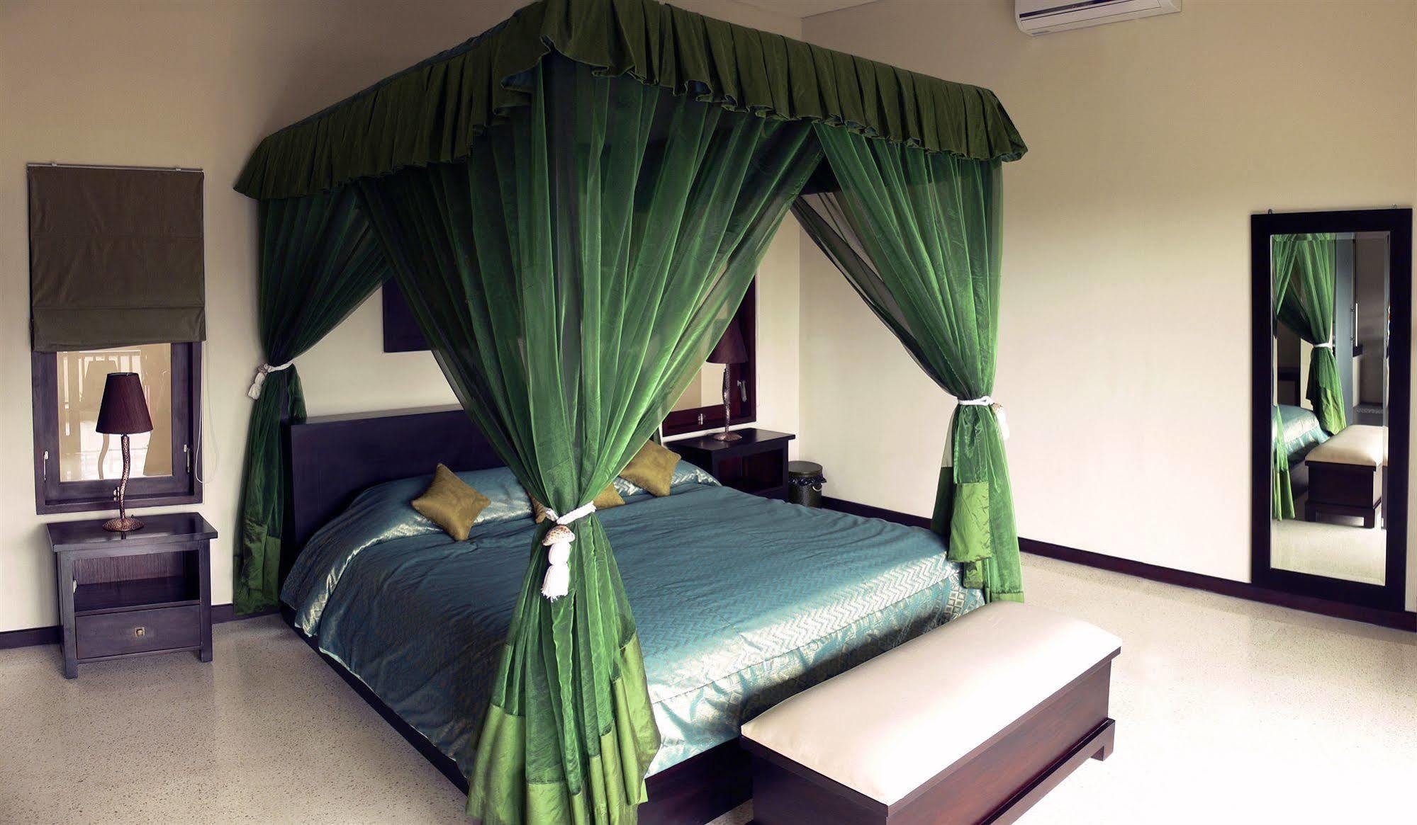 Villa Alam Warna Seminyak Esterno foto
