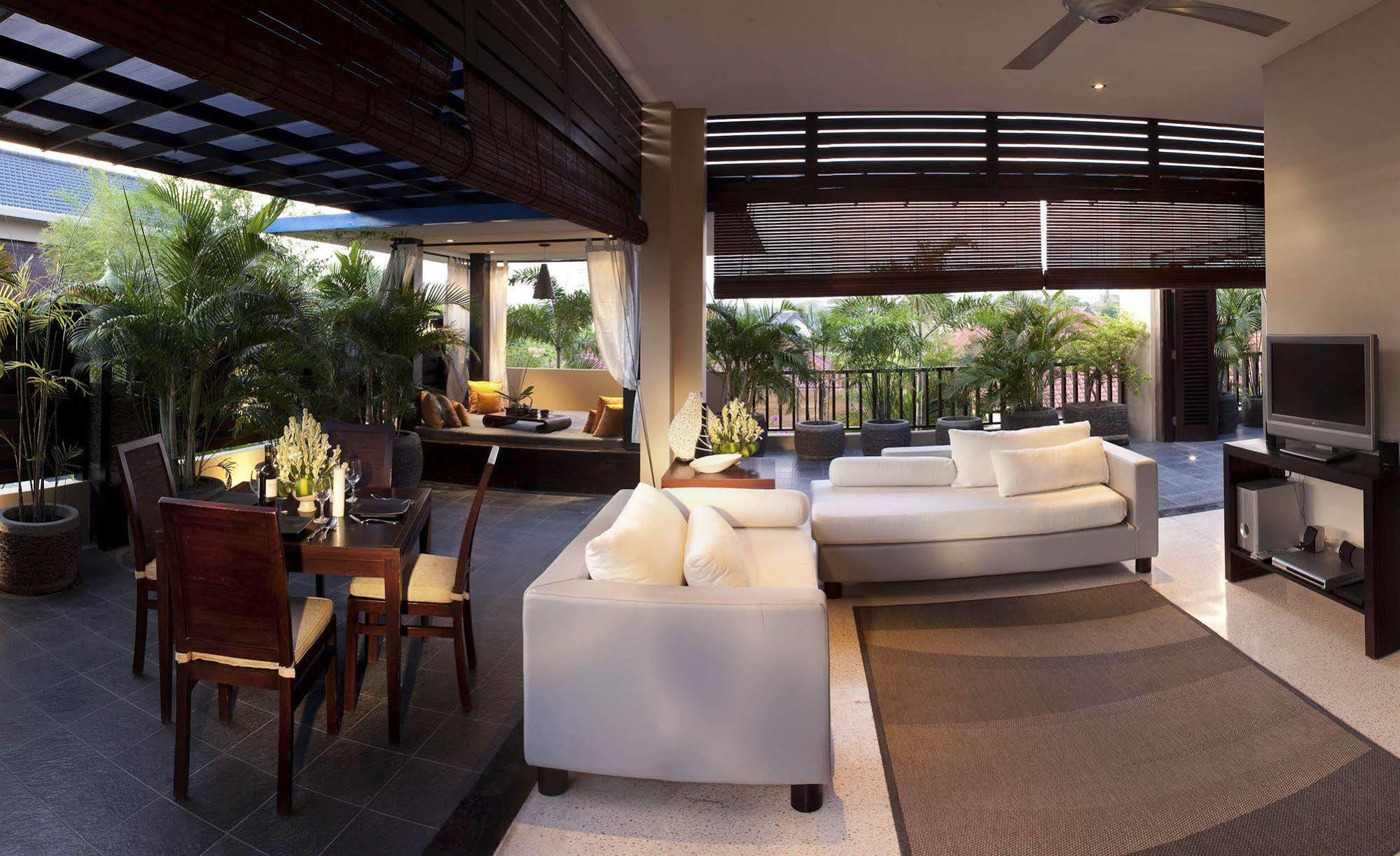 Villa Alam Warna Seminyak Esterno foto